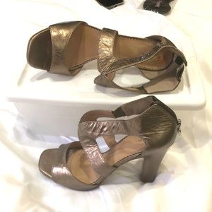 Super cute and sexy pueter tone